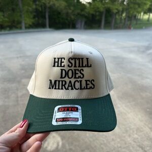 OTTO Cream and Green Cap with Motivational Text